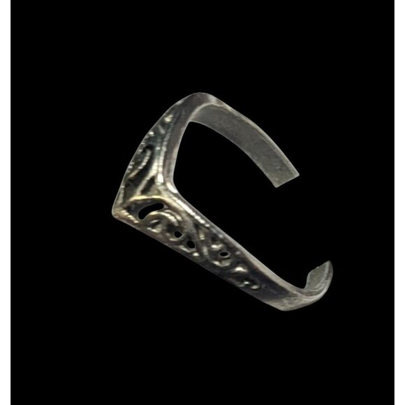 Elven Art Nouveau Scroll Silver Tone Chevron Ring Size 7 - Picture 4 of 14